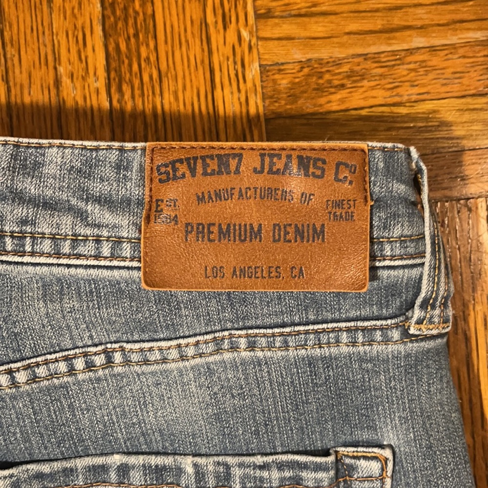 Seven7 Jeans - Picture 3 of 5